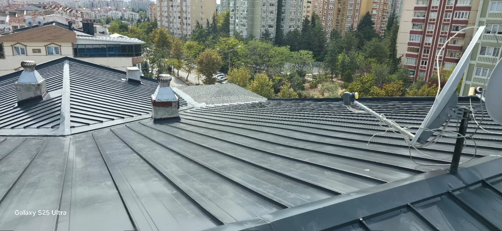 Metal cephe ve kenet uygulaması